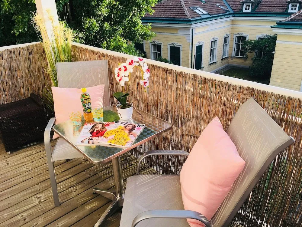 Balcony & Terrace