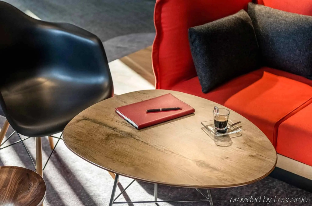 Отель ibis Paris Défense Courbevoie в Курбевуе
