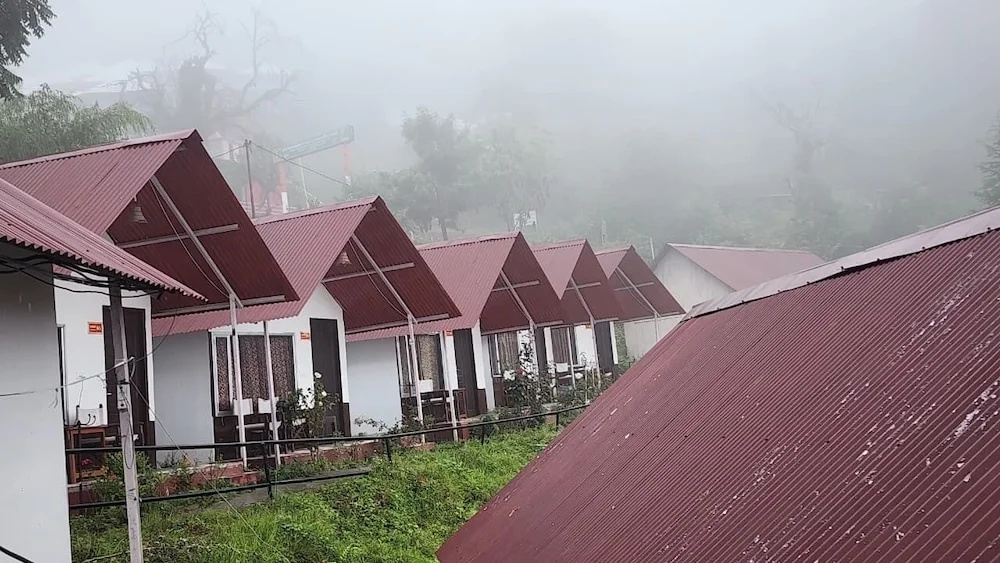 Chardham Resort Guptakashi