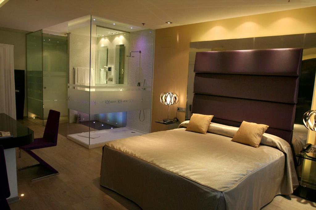 Hotel Kadrit - 4