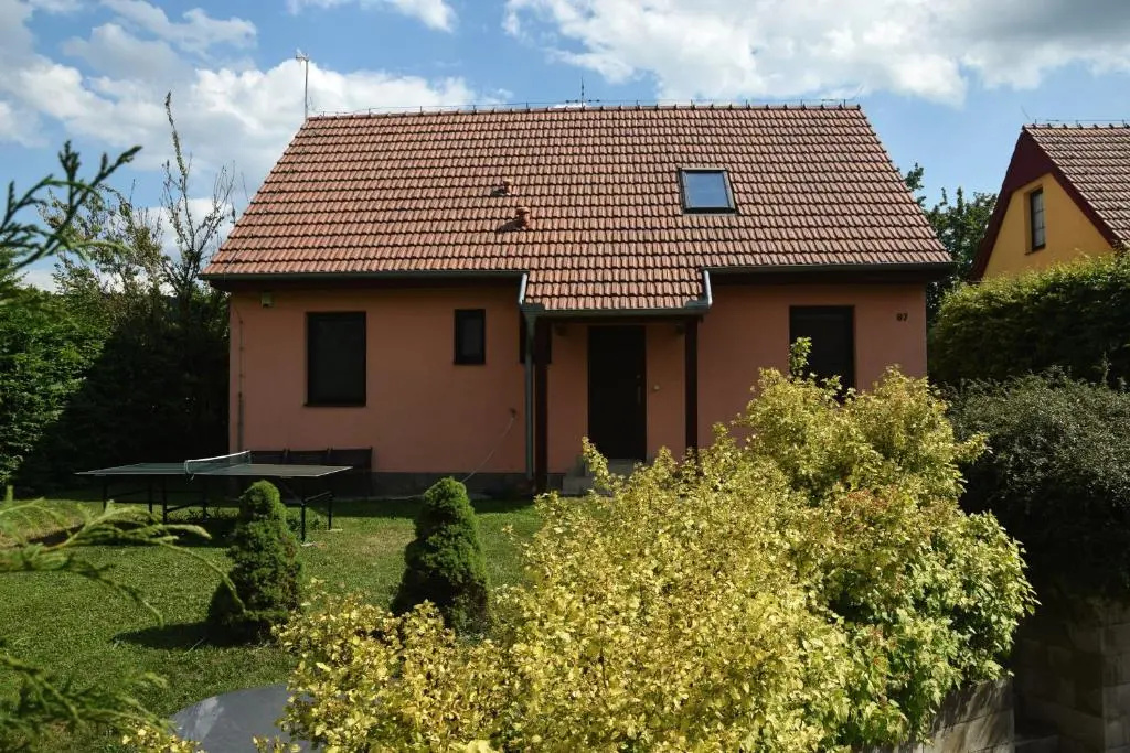 Chalupa Měňany - Karlštejn