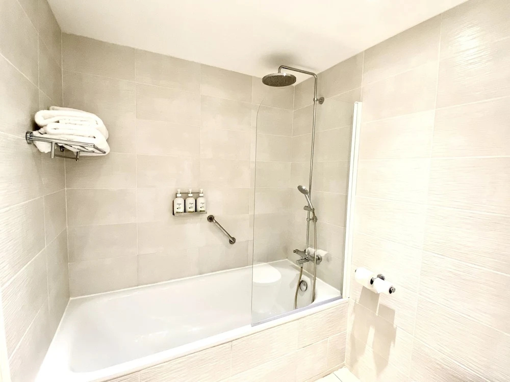 Holiday Inn Calais-Coquelles by IHG - Chambres