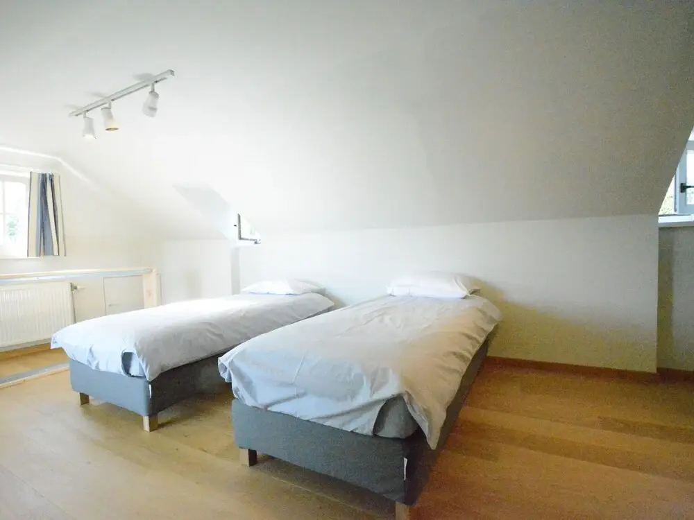 Spacious Villa in Houyet Ardennes With Sauna - фото 26