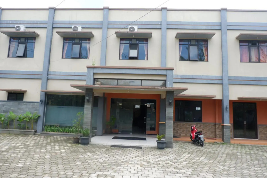 SPOT ON 2559 Hotel Handayani Syariah