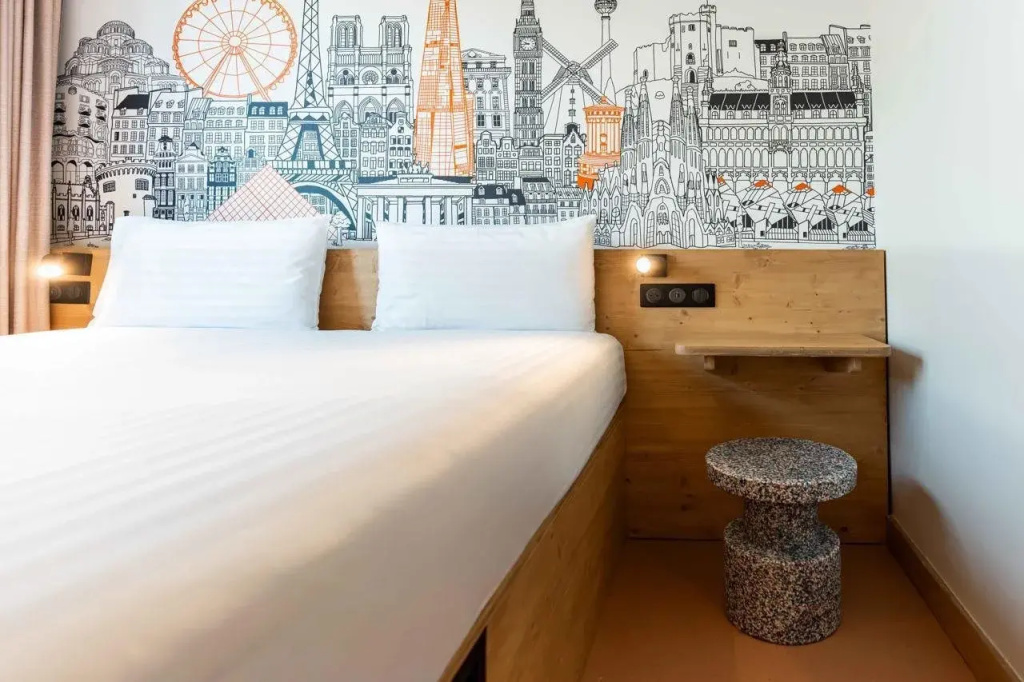 easyHotel Valencia Ciutat Vella — фото