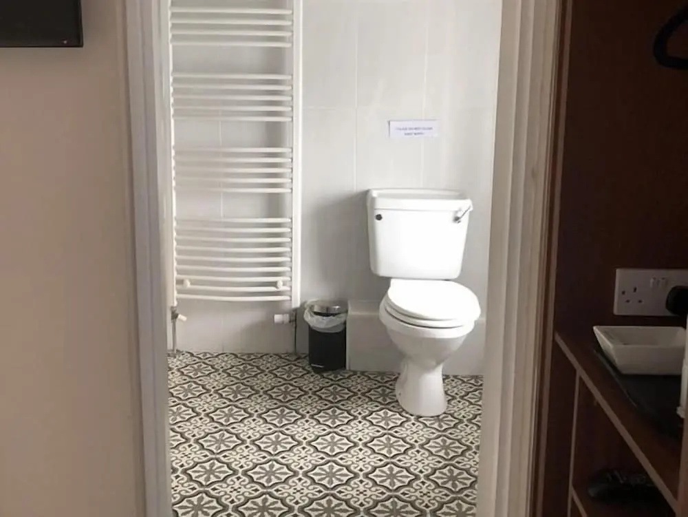 Standard Double room with partial sea view (full double bed)
