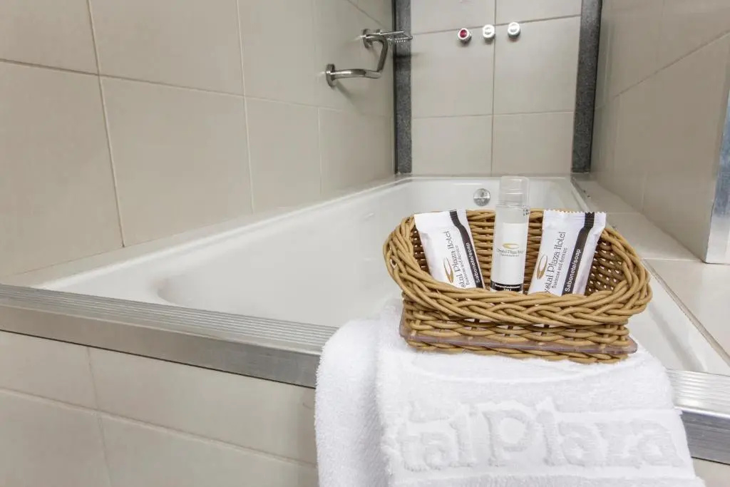 Crystal Plaza Hotel - Chambres