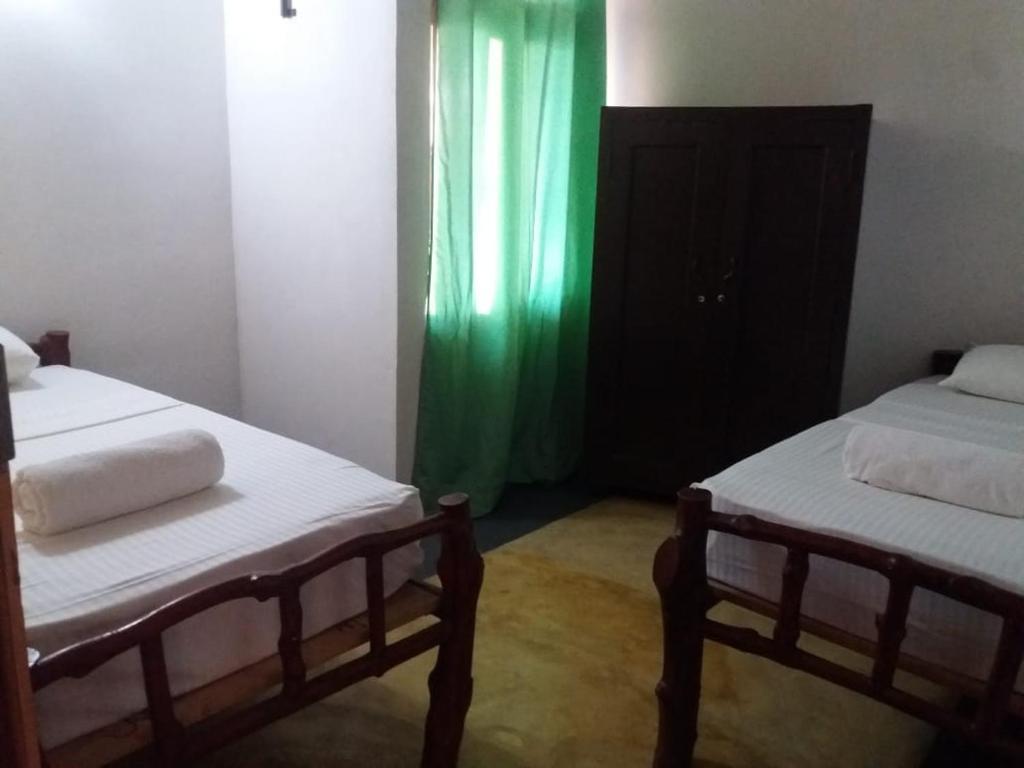 Happy Bay Guest House And Restaurant