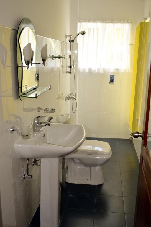 Di Sicuro Tourist Inn