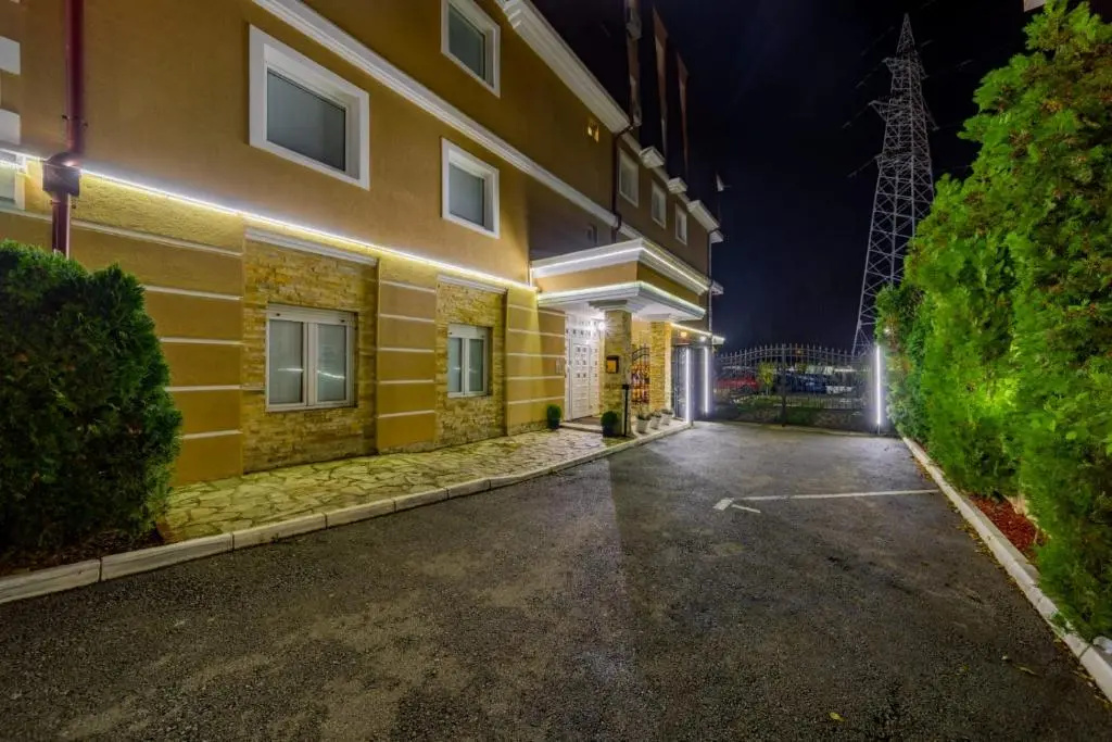 Hotel photo 2