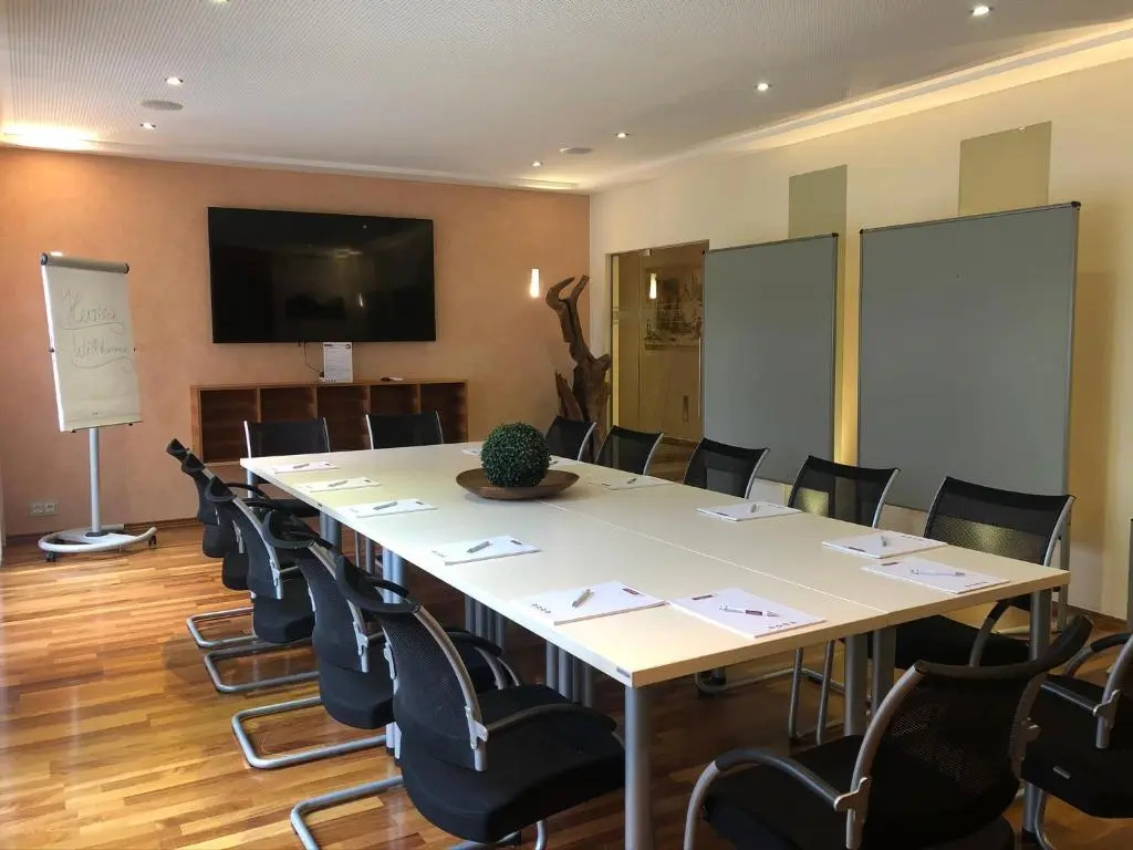 Tinschert Hotel-Restaurant-Partyservice - Général