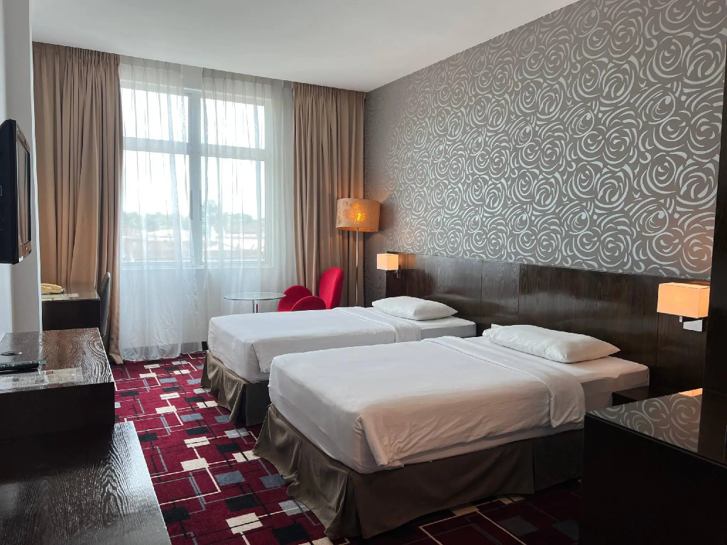 SSL Traders Hotel — 4