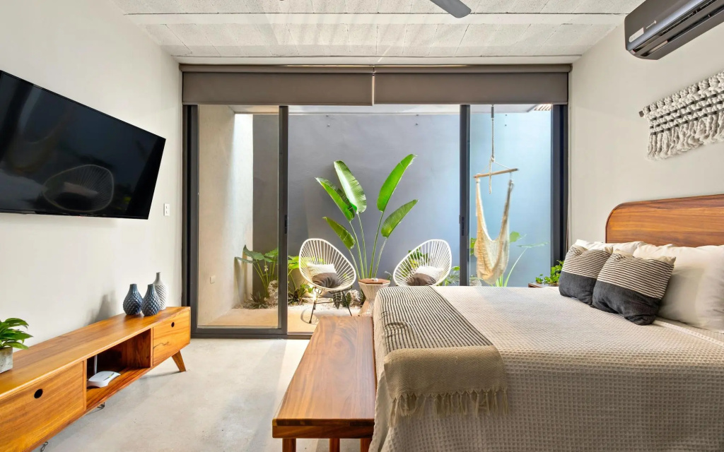 Ocean Boutique Condos — 5