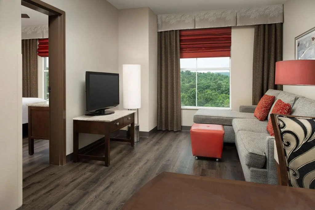 Embassy Suites by Hilton Birmingham Hoover Hotel - Chambres