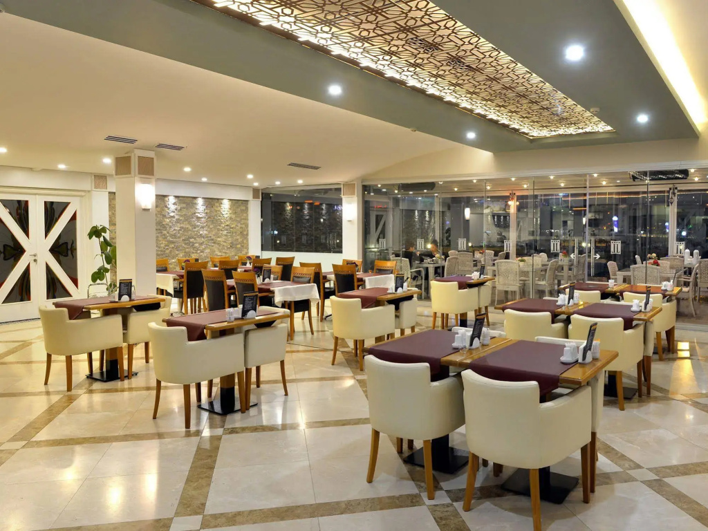 Hotel photo 21
