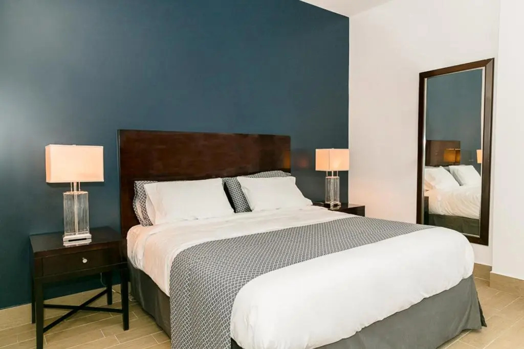 Commodore Suites, SureStay Collection by Best Western - Chambres