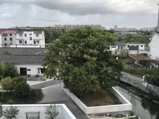Yulin Xiaozhu Homestay (Shanghai Safari Park)