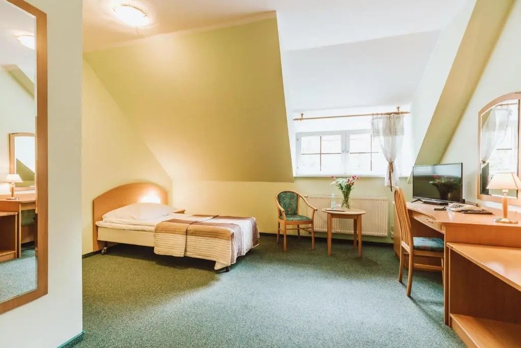 Standard Single room