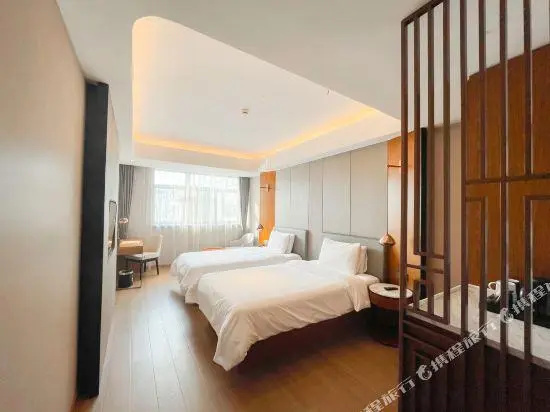 Balcony & Terrace