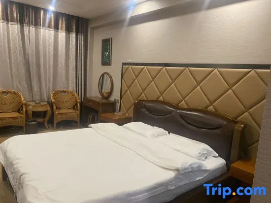 標準雙人房，配有大床