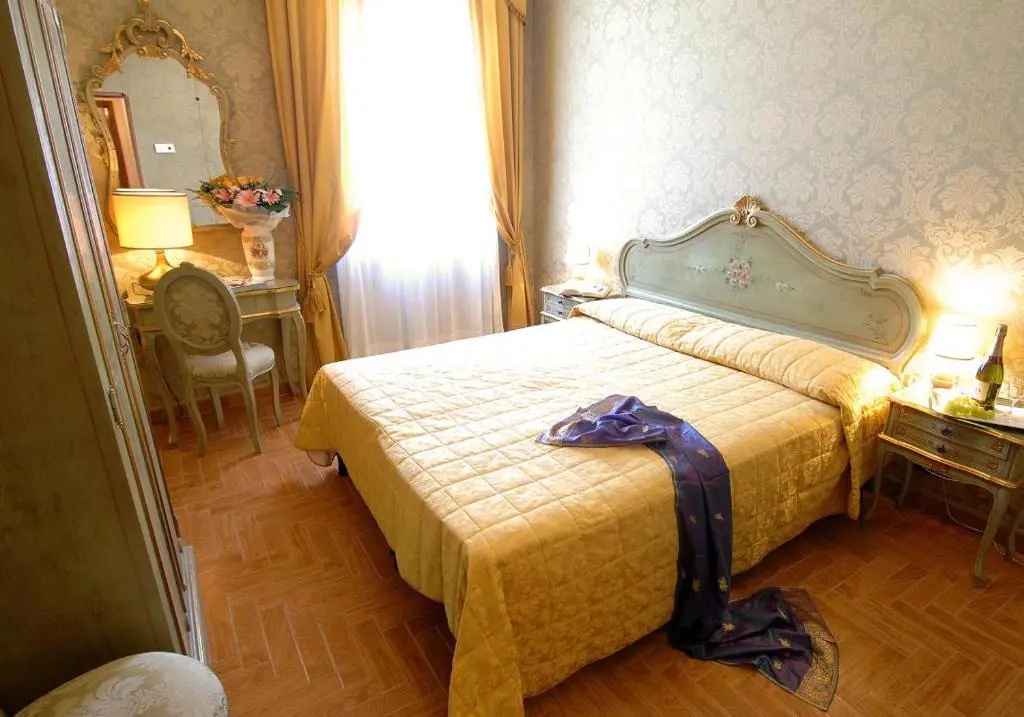 Standard Double room (full double bed)