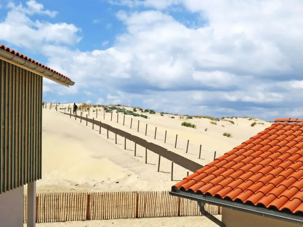 Beach & Waterfront