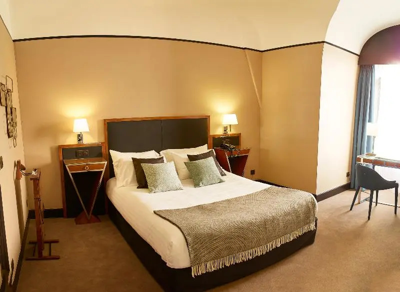 Hotel Carlton - Chambres