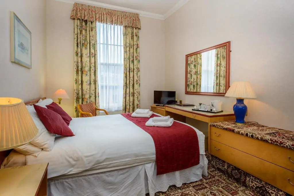 Russell Hotel - Chambres
