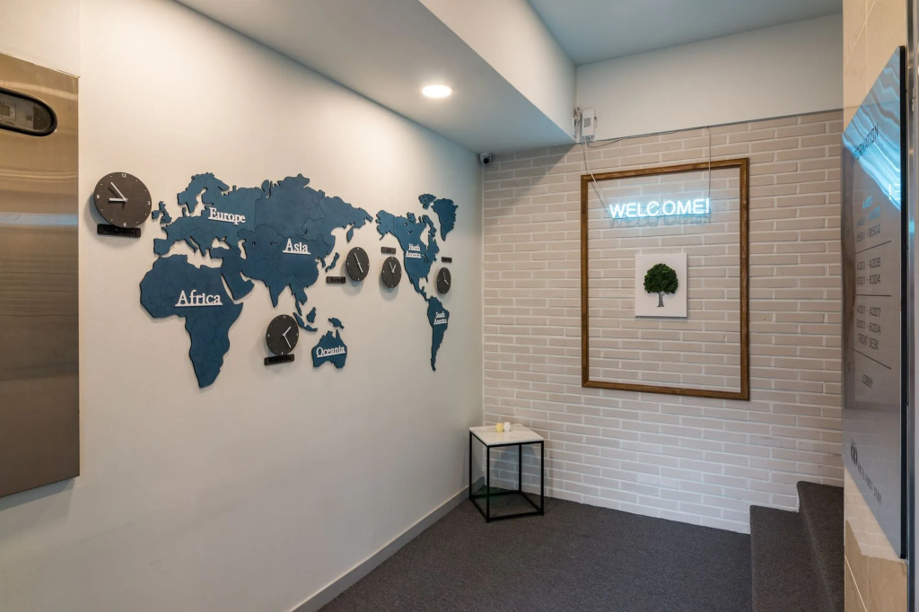 Lobby & Reception