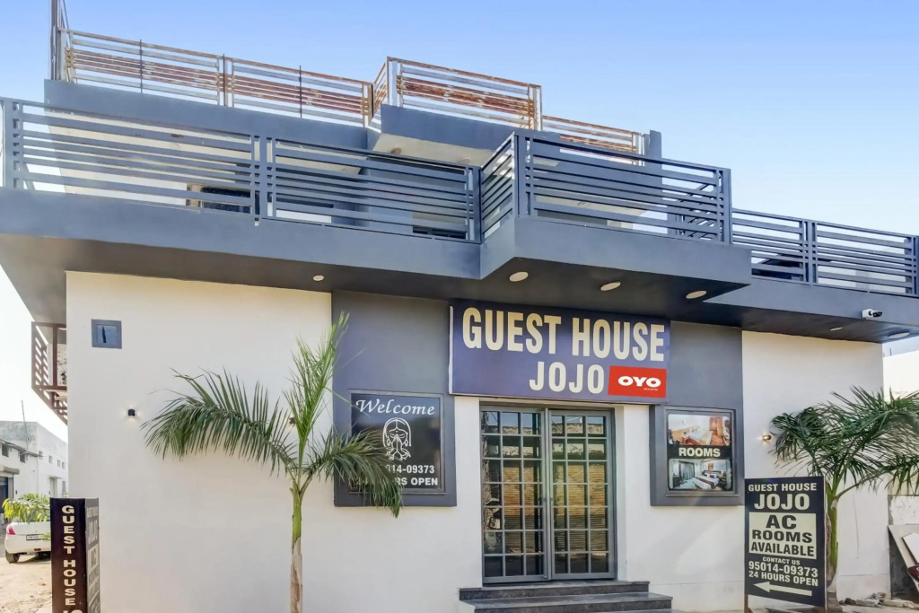 Hotel O Jo Jo