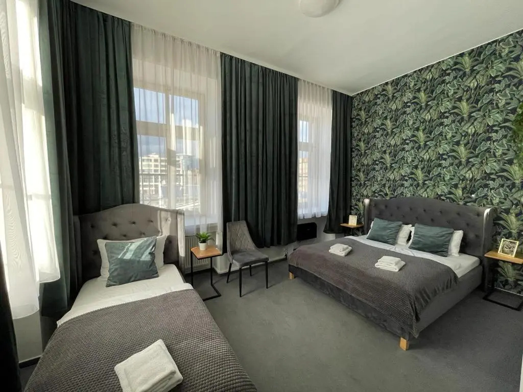 Standard Triple room