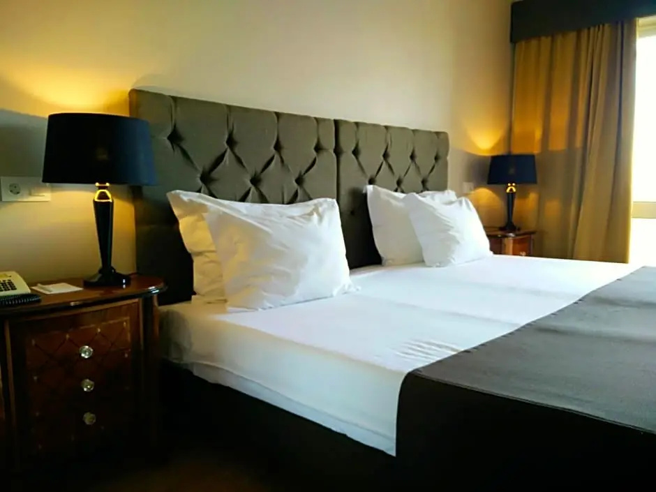 Golden Tulip Porto Gaia Hotel - Chambres