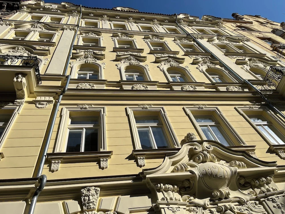 Amazing Apartment Zborovska