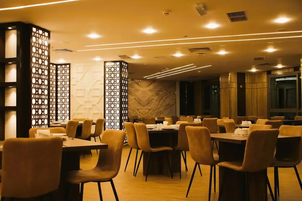 Plaza Athenee Hotel Kuwait - фото 25