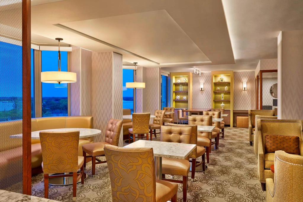 Sheraton Suites Chicago Elk Grove - Chambres