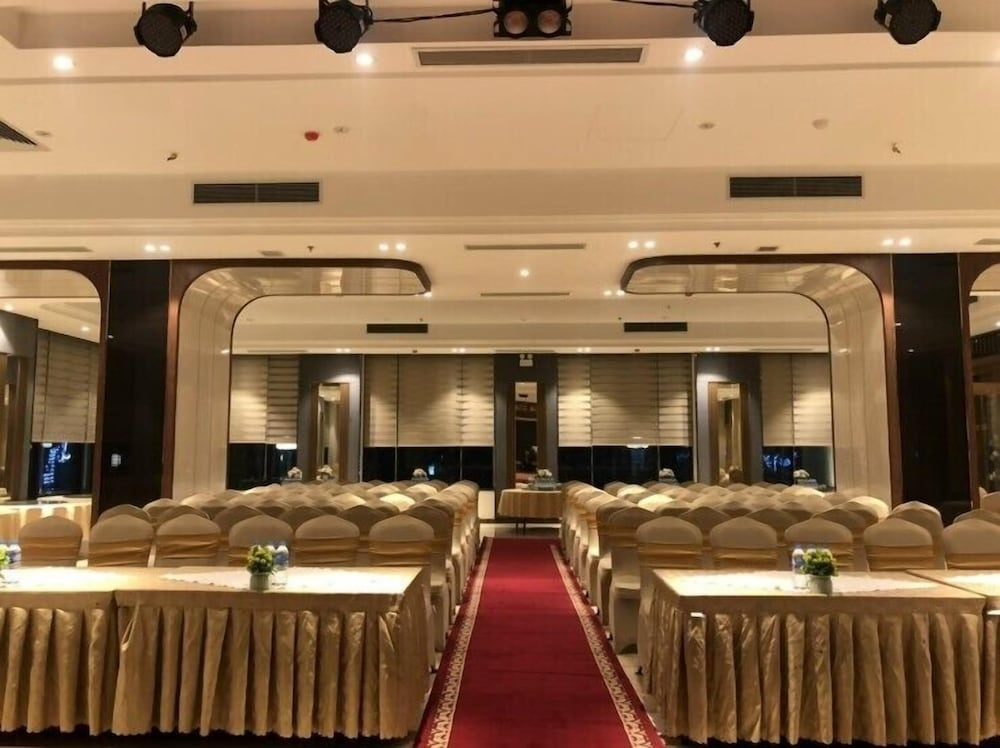 Business Centre