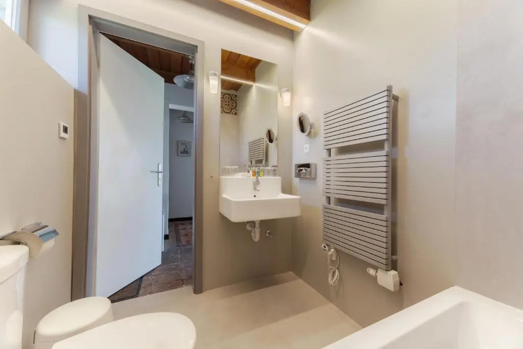 Káli Art Inn - Chambres