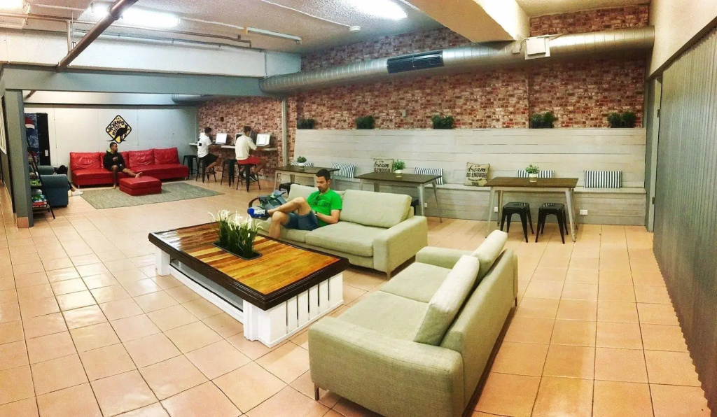 Hotel photo 2
