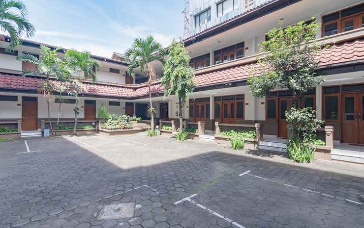 Hotel Yehezkiel Surapati Mitra RedDoorz
