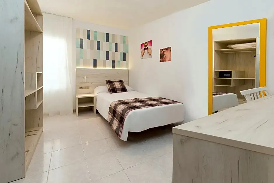 Hotel Vibra Lei Ibiza - Chambres