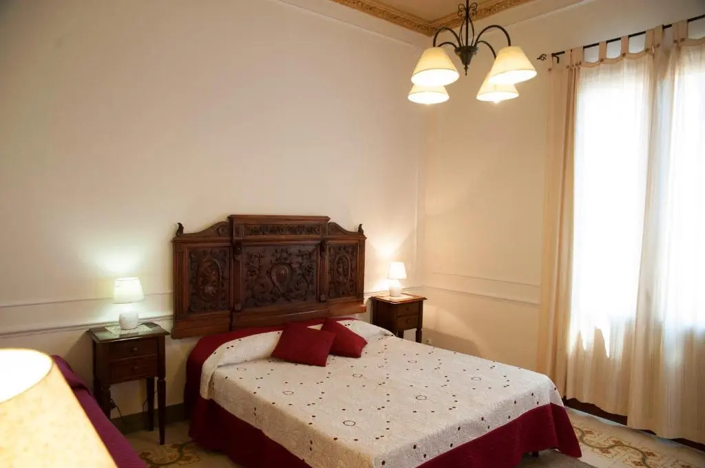 Standard Triple room with balcony