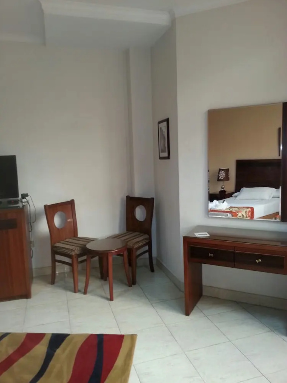 Glorious Hotel - Chambres