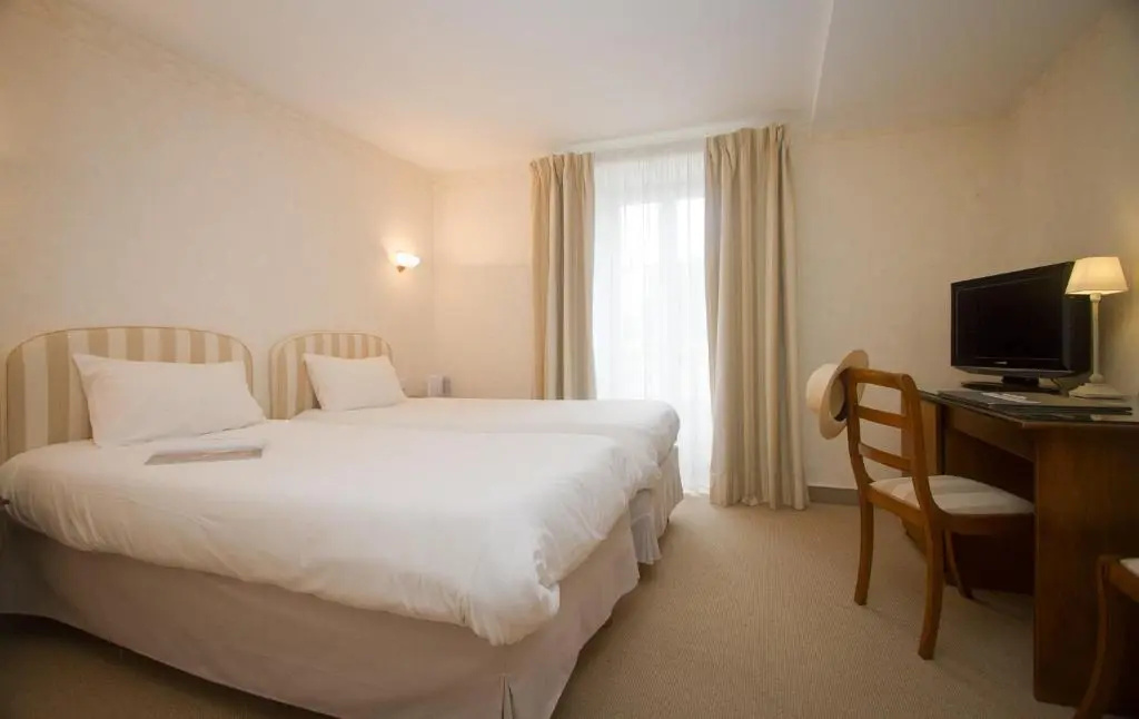 Logis Hôtel & Restaurant L’Ermitage - Chambres