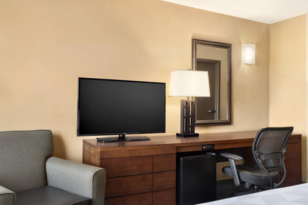 Holiday Inn National Airport/Crystal City by IHG - Chambres