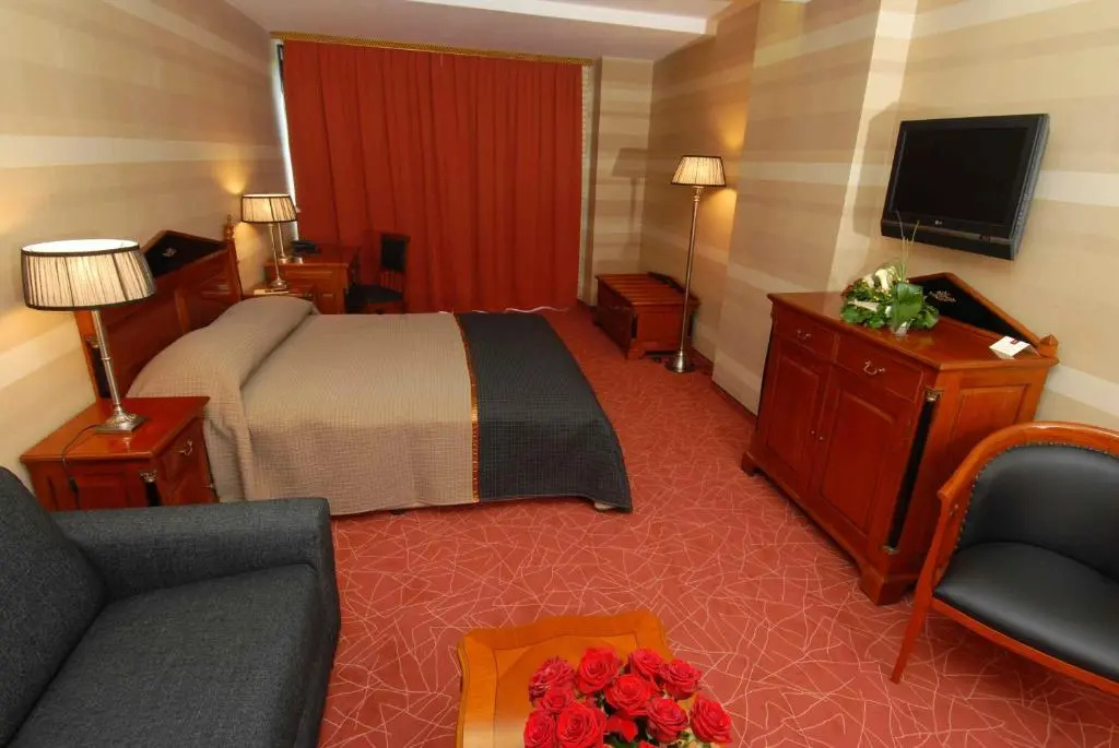Hotel Divinus - Chambres