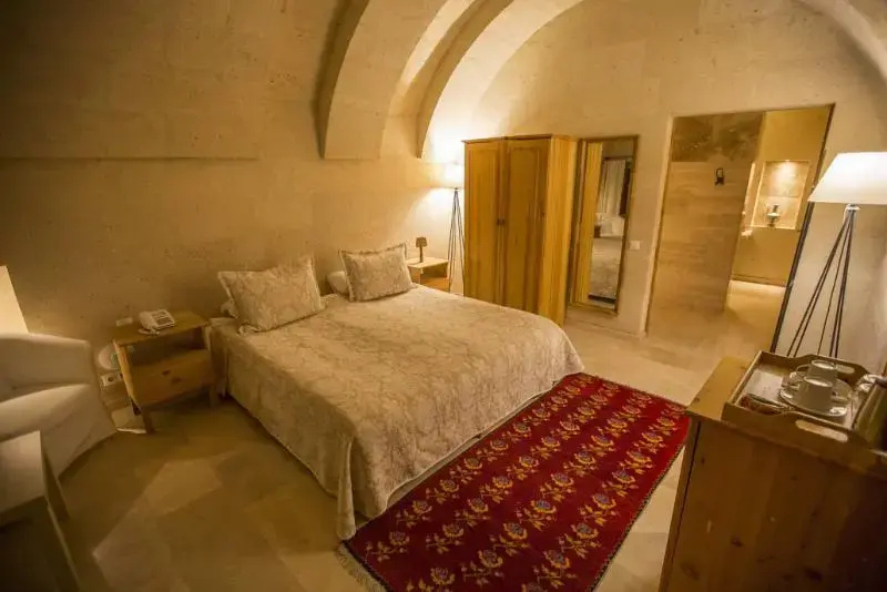 Deluxe Suite with balcony