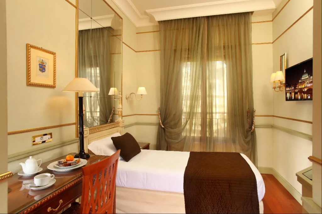 Hotel photo 7