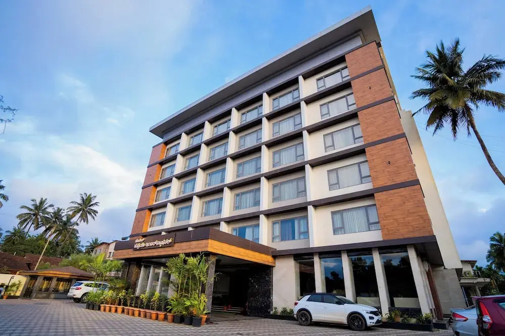 Hotel Supriya International Sirsi