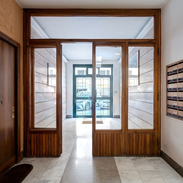4bnb - Reale House Iris