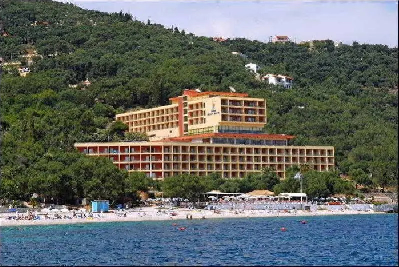 Beach & Waterfront